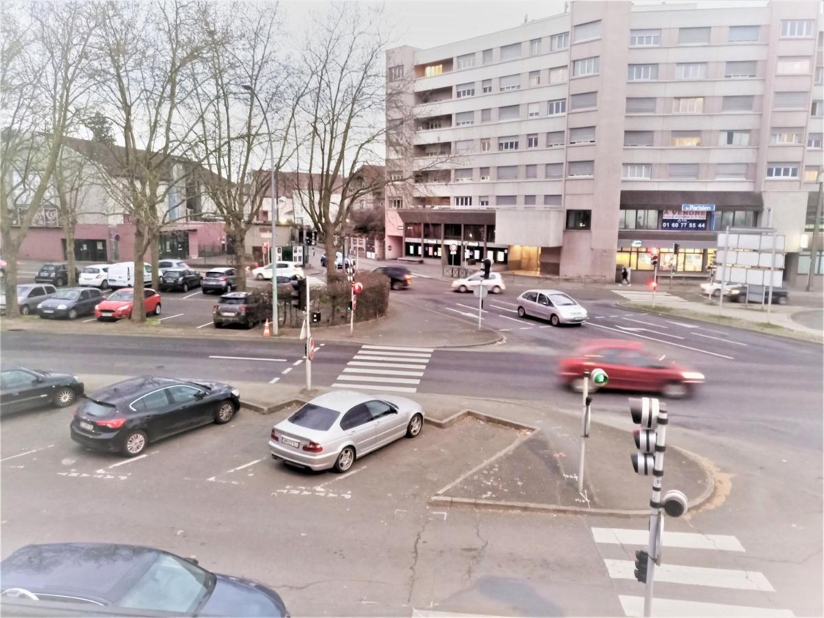 Appartement Proche Centre Ville, Gare Et Autoroute Μελάν Εξωτερικό φωτογραφία