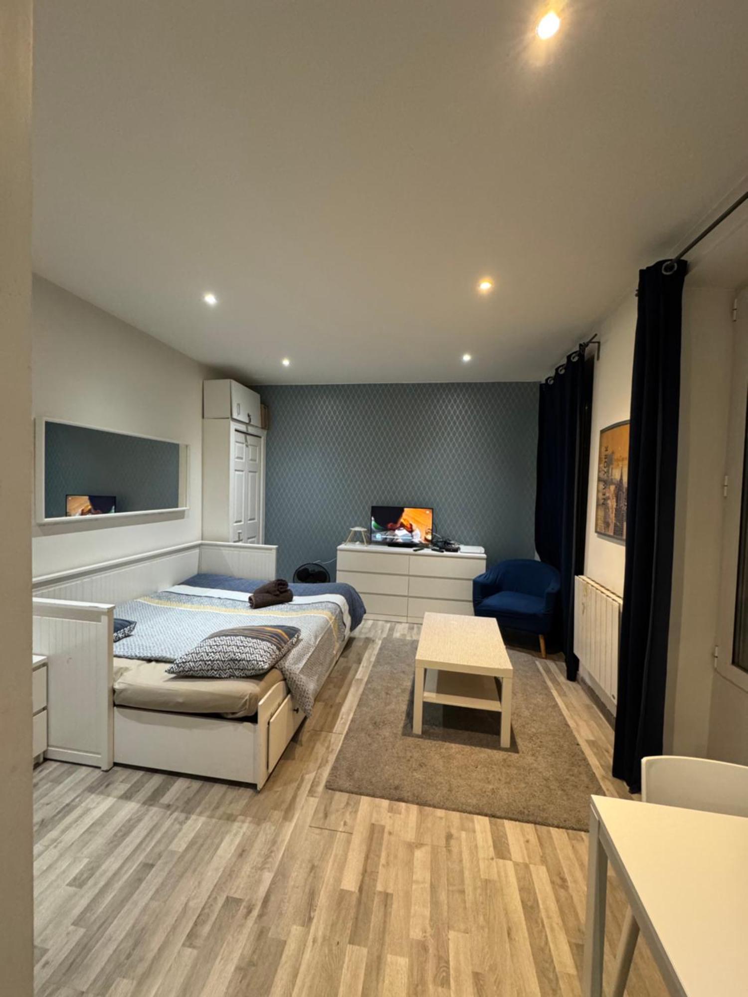 Appartement Proche Centre Ville, Gare Et Autoroute Μελάν Εξωτερικό φωτογραφία